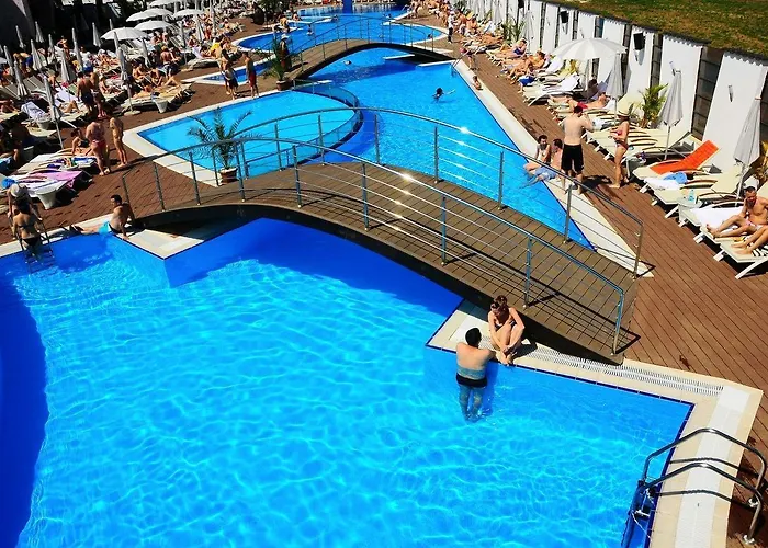 Apartament Militari *